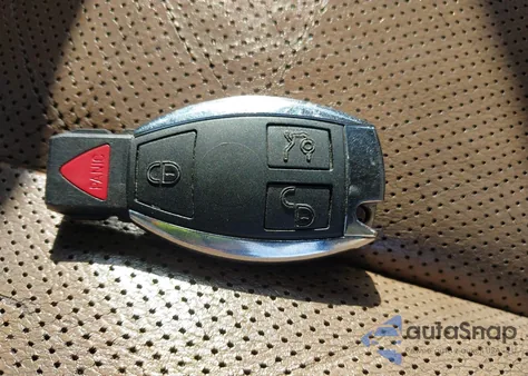 2007 Mercedes-Benz S 550 z USA, uszkodzony, nr VIN WDDNG71X97A025706